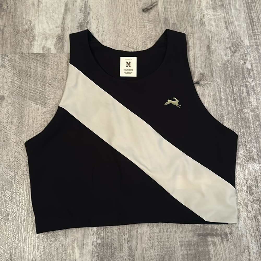 Tracksmith Bell Lap Top size Medium